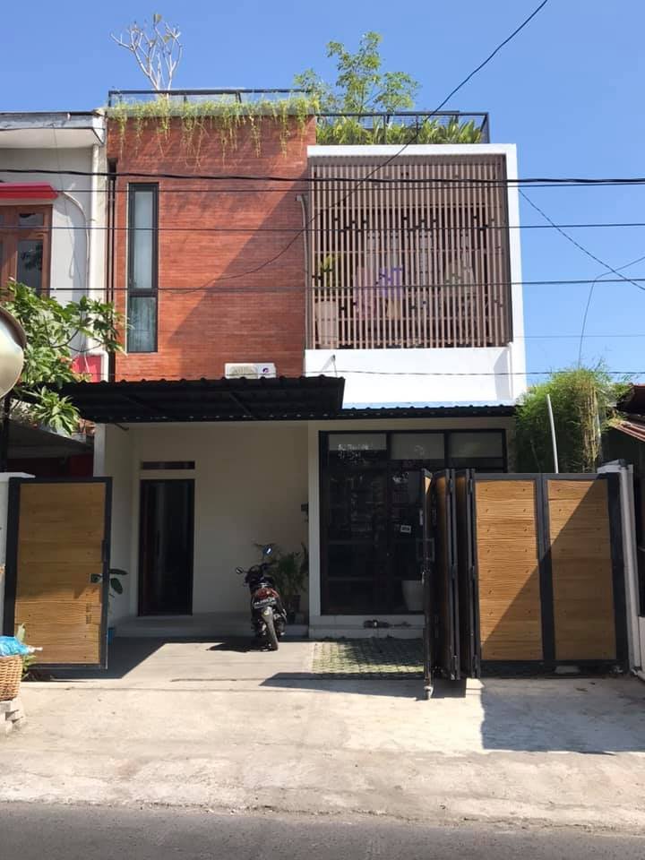 Hasil akhir renovasi rumah industrial modern di Jogja
